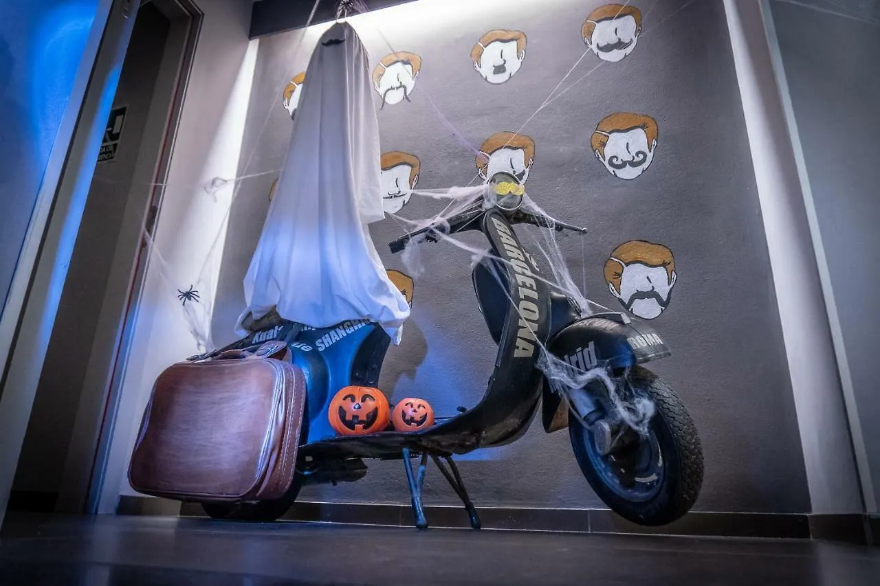 Don Moustache Boutique Hostel Barcelona 0*,