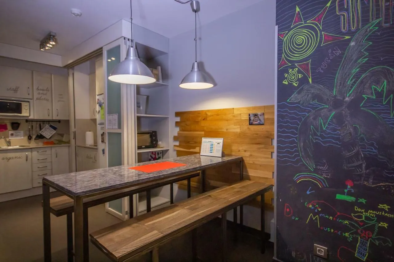 Don Moustache Boutique Hostel Barselona İspanya